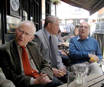 Left : � Andrew Hornig and Nick...