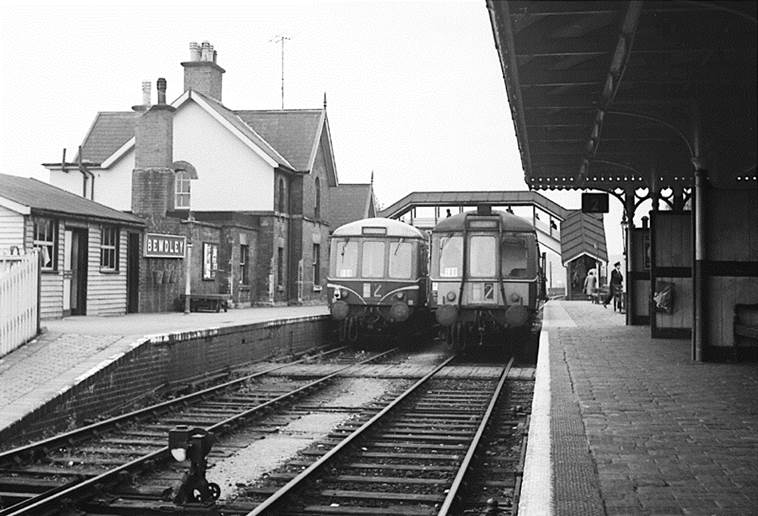 1342x.dmu.Bewdley.jpg